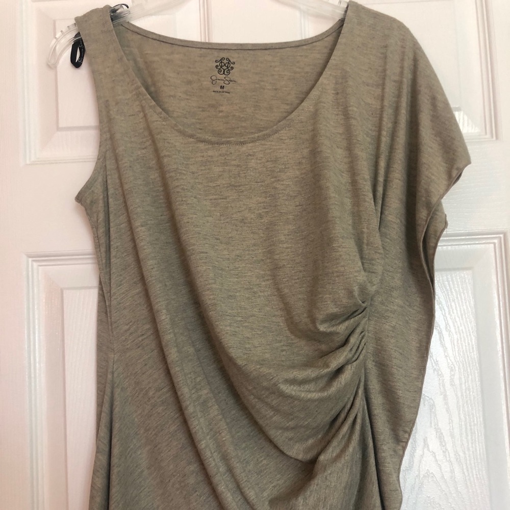 Jessica Simpson shirt